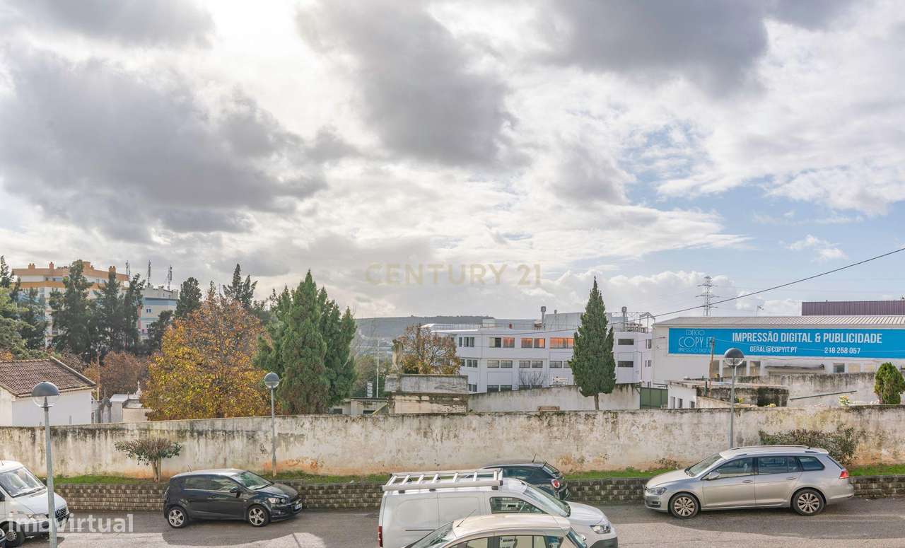 Apartamento T2 em Odivelas, Póvoa de Santo Adrião-26
