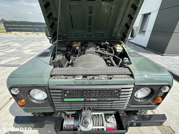 Land Rover Defender 110 2.4 TD4 E - 32