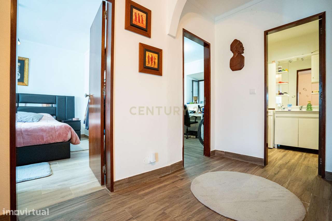 MORADIA TÉRREA T3 + SÓTÃO A 10 MINUTOS DA CIDADE-21