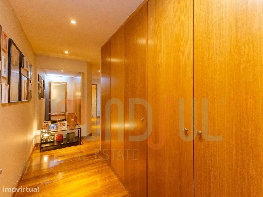 PENTHOUSE PARA VENDA T4, com 2 Suites com Vistas de Mar/Rio, Lugar ...-20