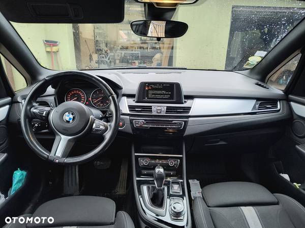 BMW Seria 2 216d Active Tourer M Sport - 13