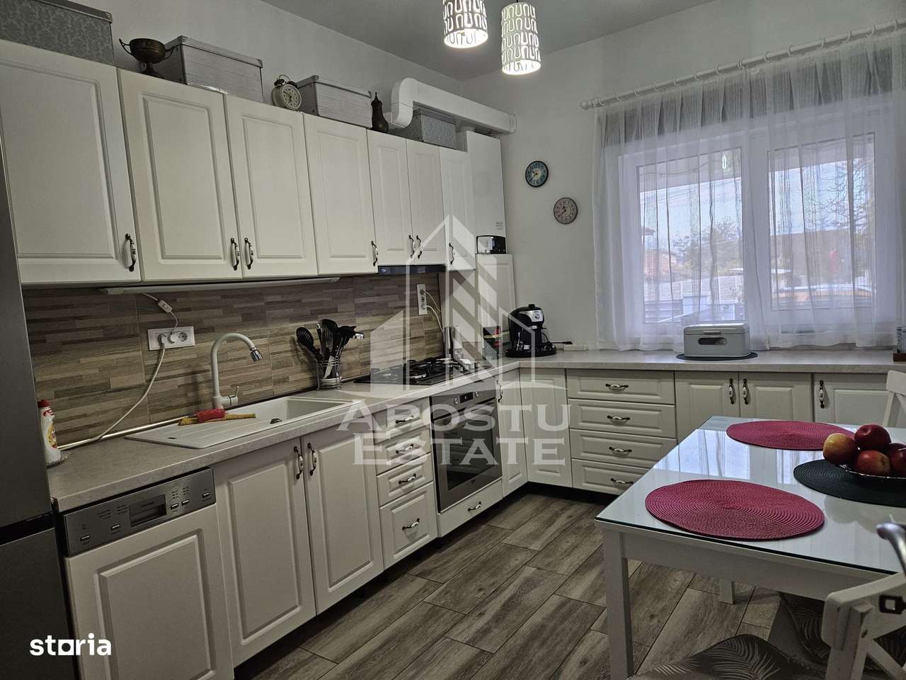 Triplex cu 3 camere, 2 bai, regim de inaltime P+1, Sanandrei - Imagine principală: 2/12