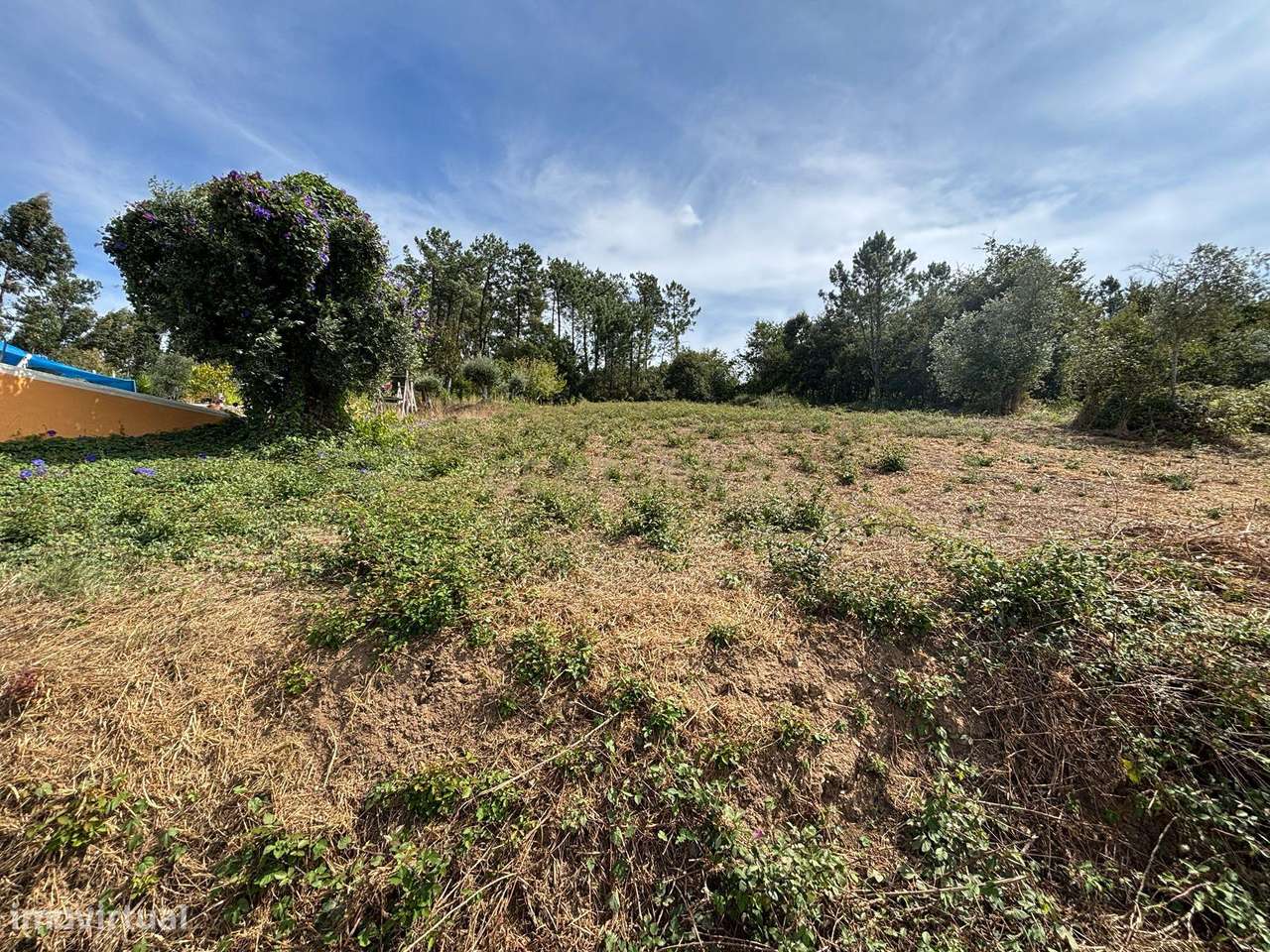 Terreno com viabilidade construtiva e com vistas deslumbrantes - Roubã - Grande imagem: 4/7