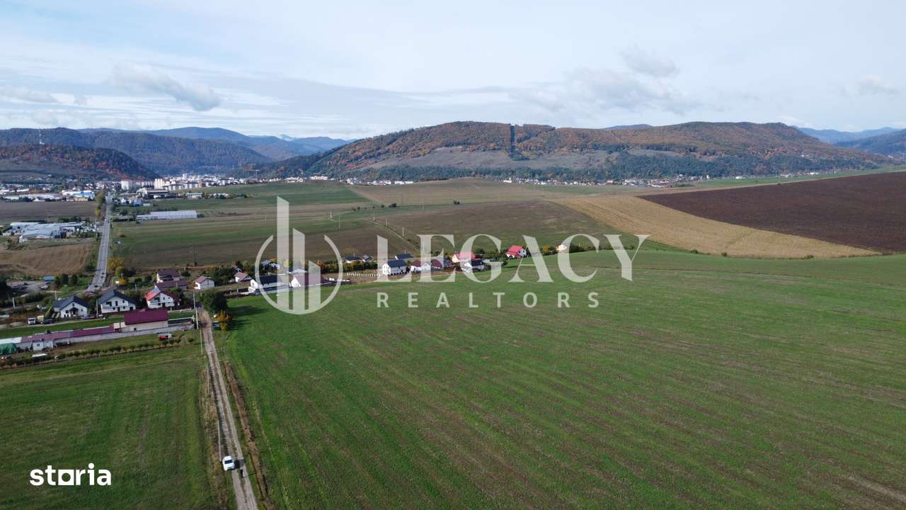 Teren intravilan 10.000 mp Gârcina lângă Sala Polivalenta Piatra Neamț-0