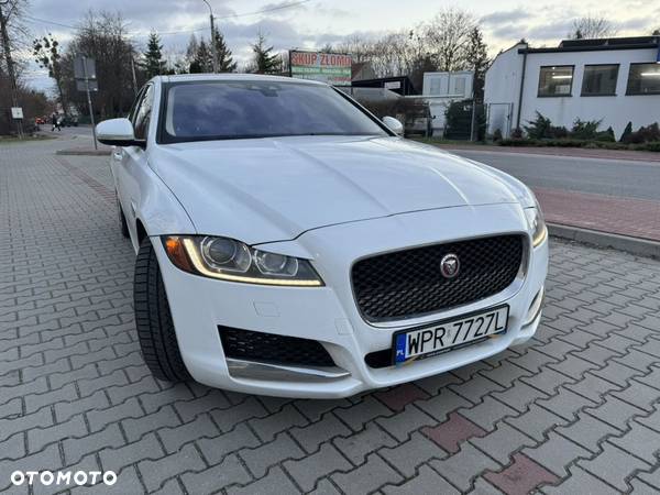 Jaguar XF 3.0 V6 Prestige - 1