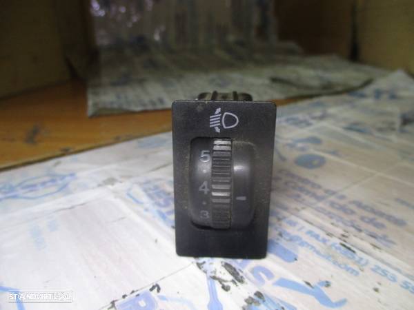 Interruptor 8415205051 TOYOTA AVENSIS 2007 REGULADOR DE ALTURA DO FAROL - 1