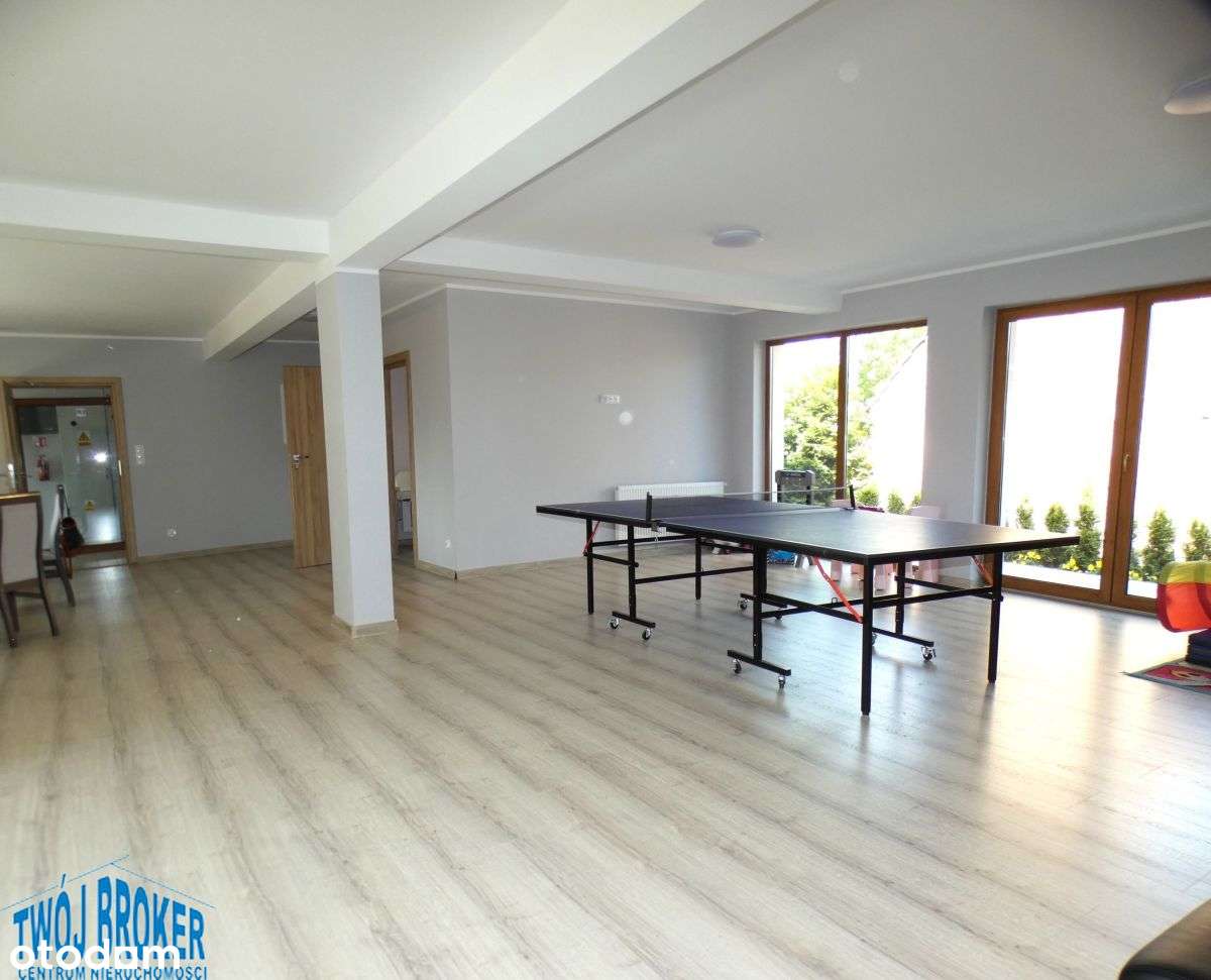 Nowy dom- Pensjonat w centrum Łeby-0