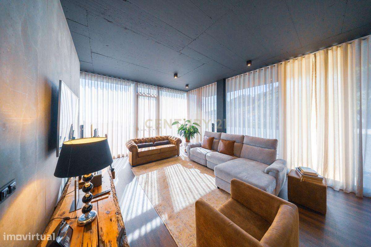 Moradia T3 de Luxo com Design e Personalidade - Monte / Funchal-9