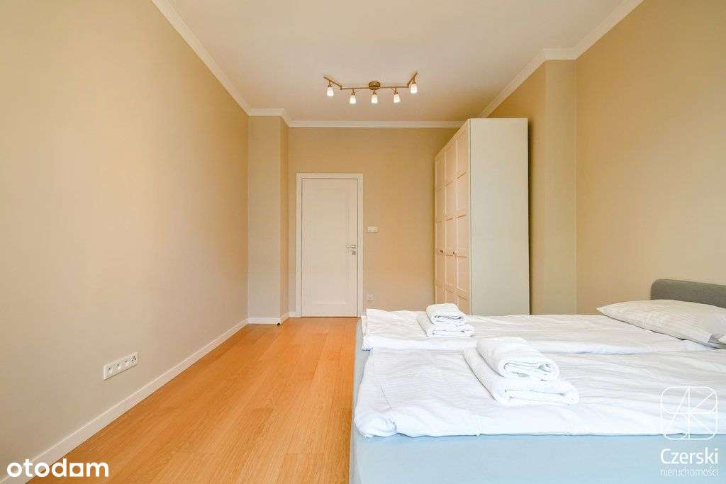 Po generalnym remoncie | Świetny układ | Centrum-12