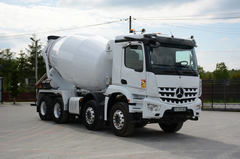 Mercedes-Benz Arocs 2021