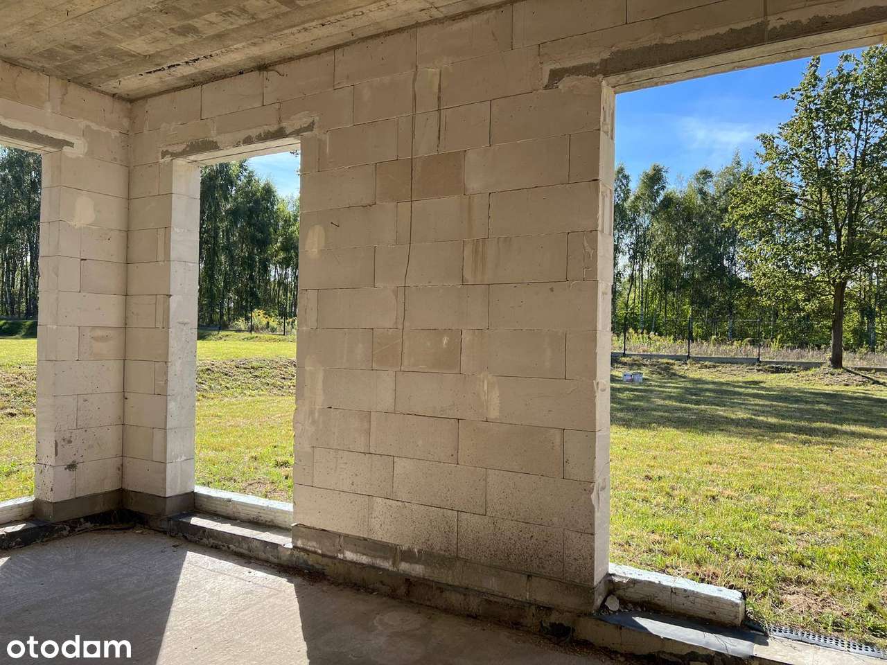 DOM Z WIDOKAMI. Działka- 900m/ Stan Surowy-Otwarty/Dachówka Ceramiczna-12