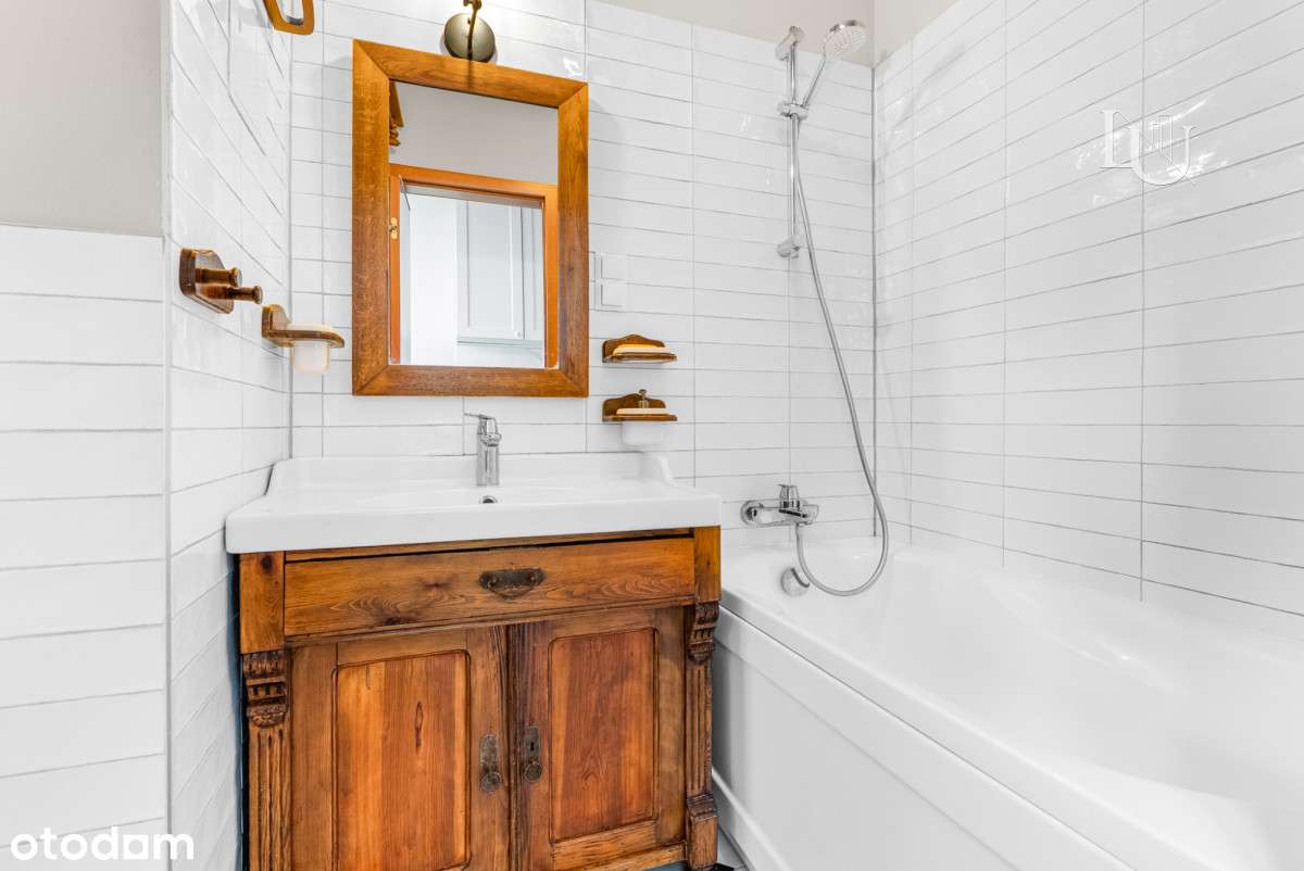 Klimatyczne 2 pokoje do wejścia, w centrum Gliwic-17