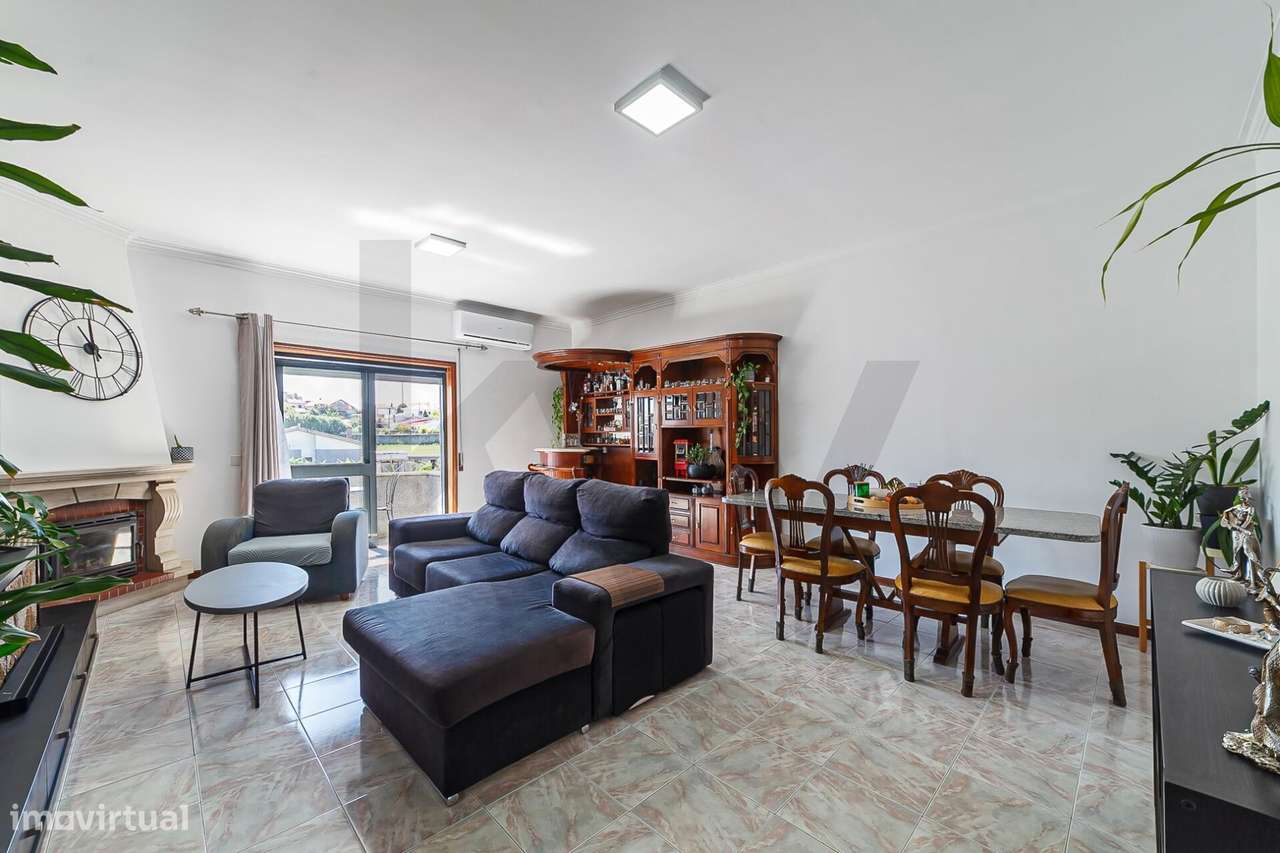 APARTAMENTO T3 C/GARAGEM | SÃO PAIO DE OLEIROS