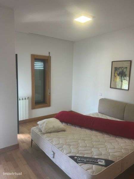 Moradia T3+1 com Vista Mar 1 Minuto da Praia Castelo do Neiva - Grande imagem: 4/6