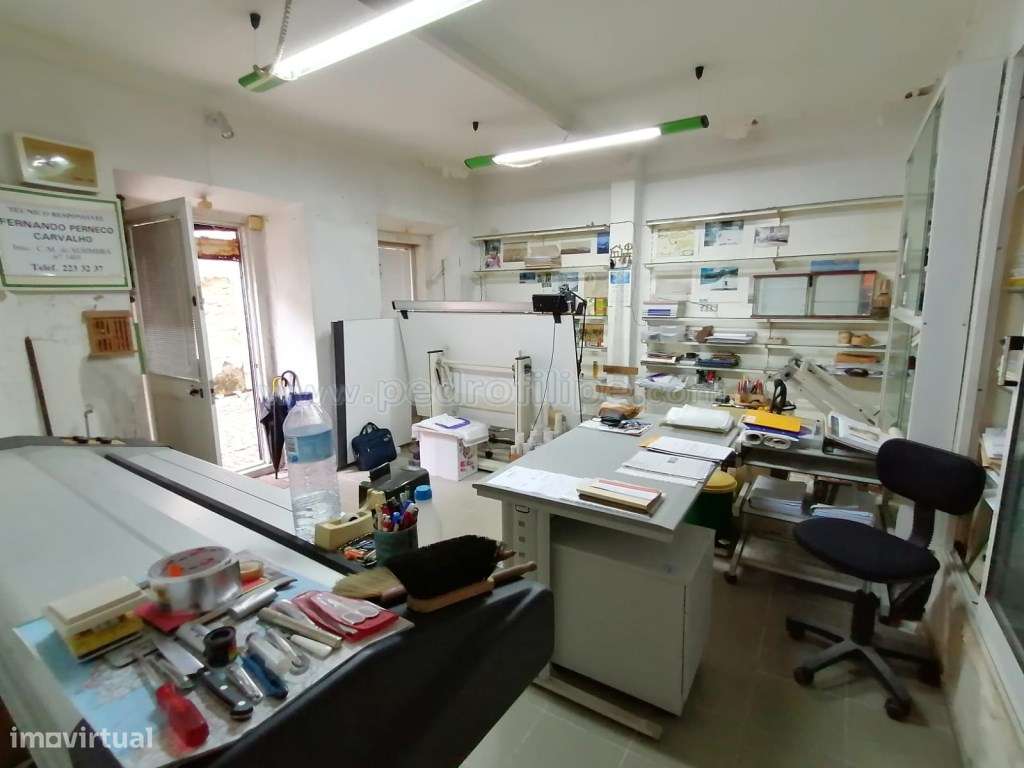 Loja no Centro de Sesimbra - Grande imagem: 2/11