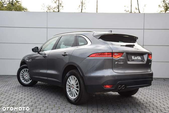 Jaguar F-Pace - 2