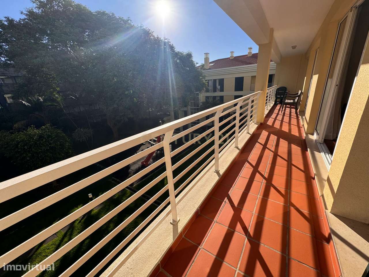 Moderno Apartamento T2 com Ampla Varanda - Lido, Funchal - Grande imagem: 5/12