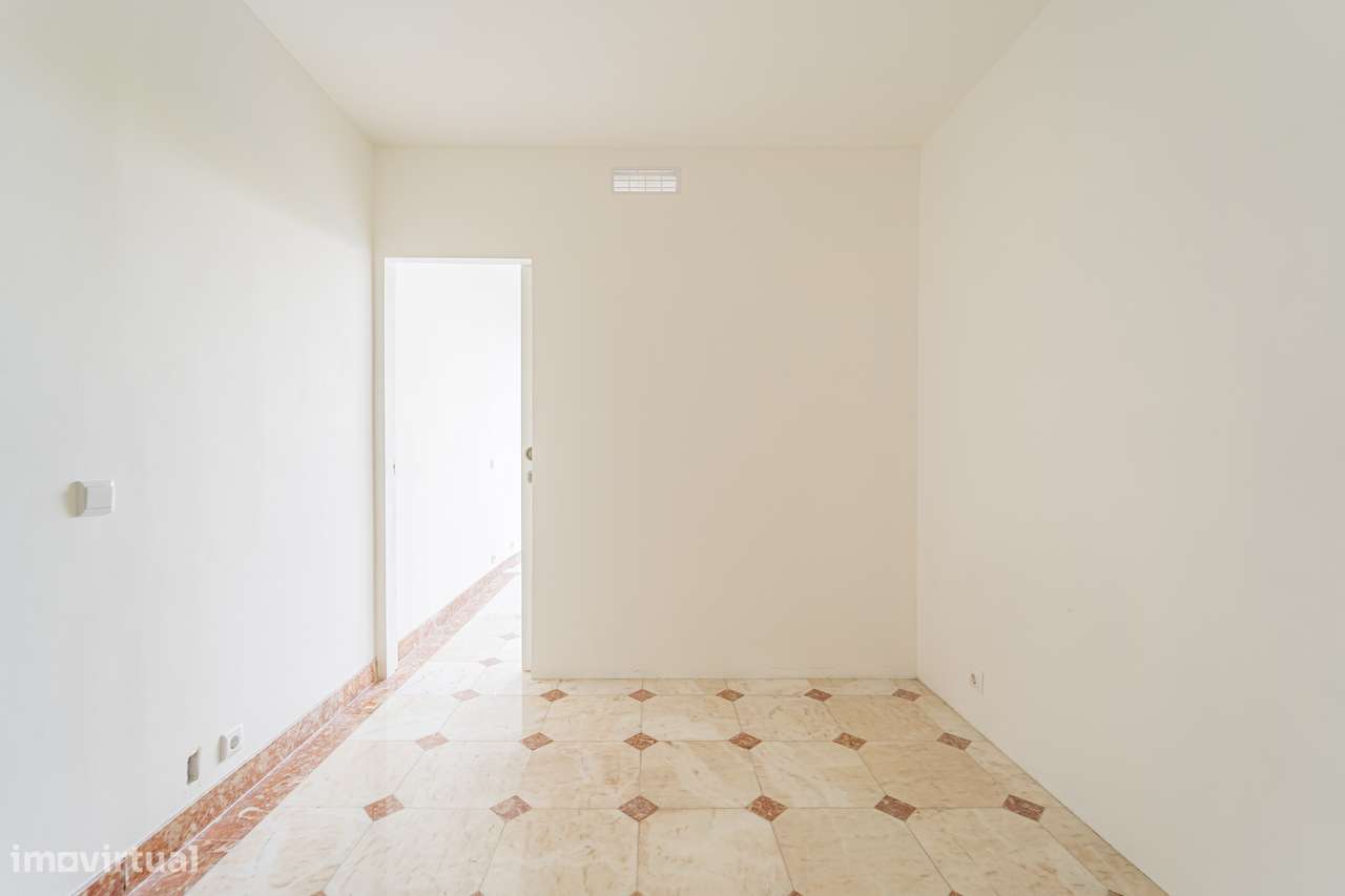 Apartamento T1 com Vista Mar – Arcadas do Estoril, Av. Aida-17