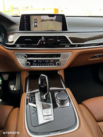 BMW Seria 7 750Ld xDrive - 8