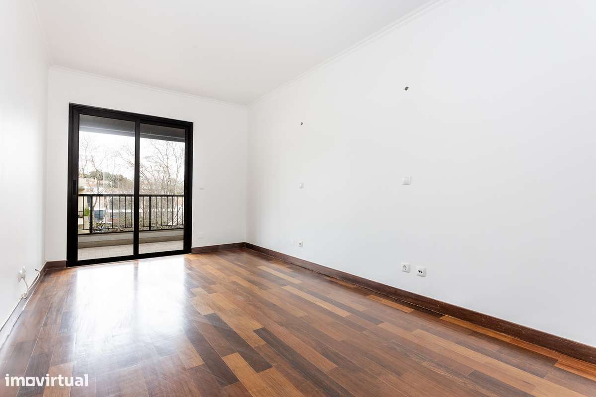 Fantástico T4 Duplex, com vista mar, em Cascais-10