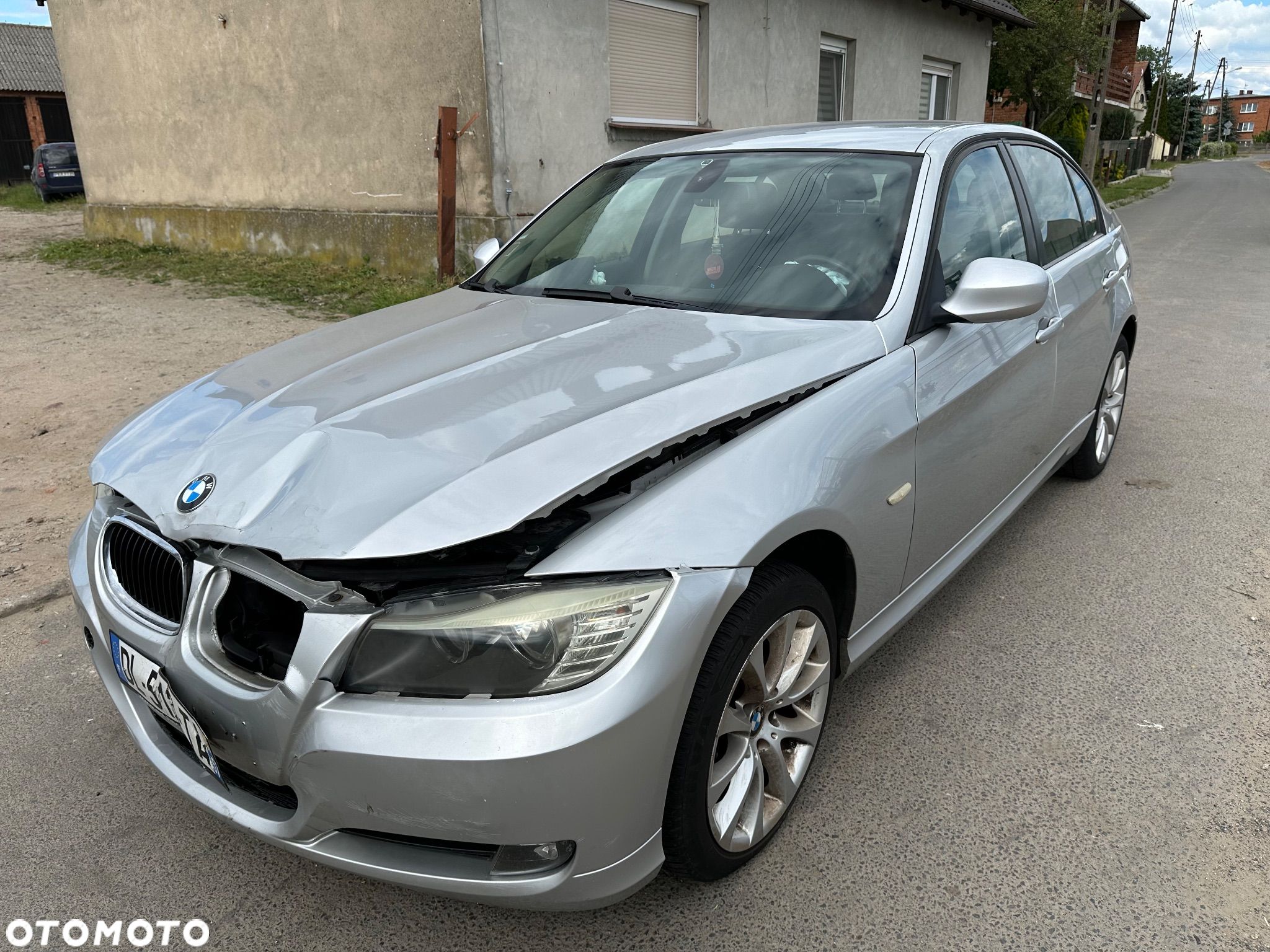 BMW Seria 3 320d DPF - 1