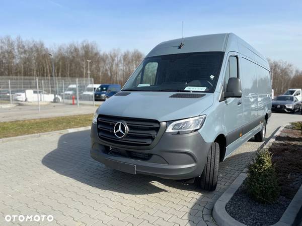 Mercedes-Benz Sprinter - 3