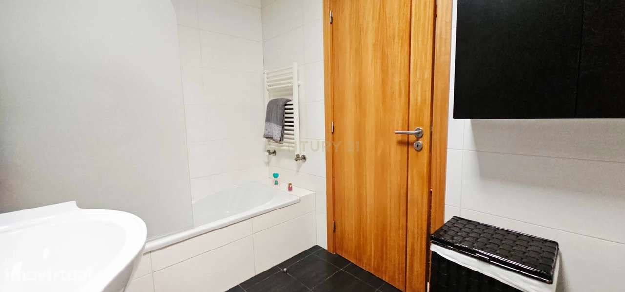 Andar Moradia  T3 em Barqueiros, como Novo-30