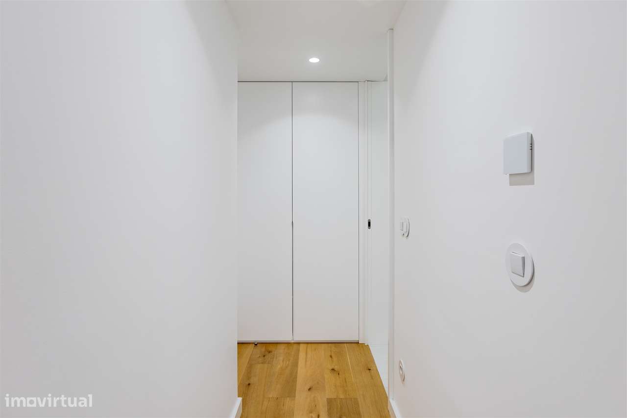 T3 Avenida da Boavista | T3 Garagem e Varanda Lordelo do Ouro Porto-20