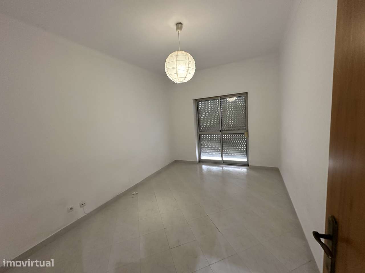 T1-Continente-Barreiro. - Grande imagem: 4/9