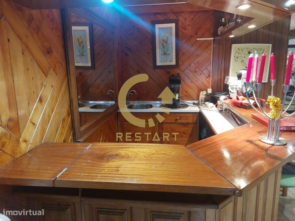 Moradia T4 geminada de 3 frentes em Baguim do Monte, Gondomar-35