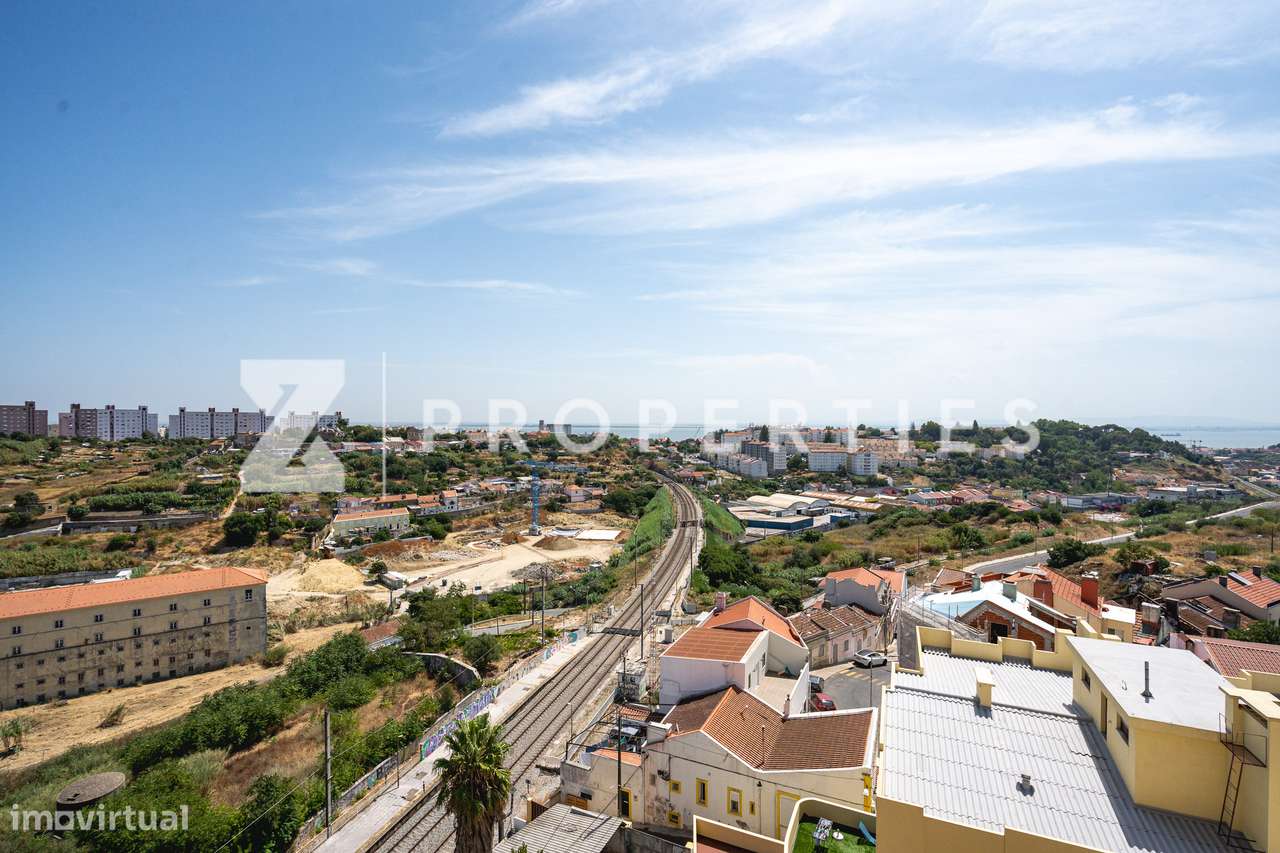 Apartamento T2 em Lisboa-7