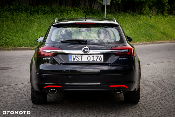 Opel Insignia 2.0 Bi Turbo CDTI Sports Tour ecoFLEXSt/St Innovation - 21