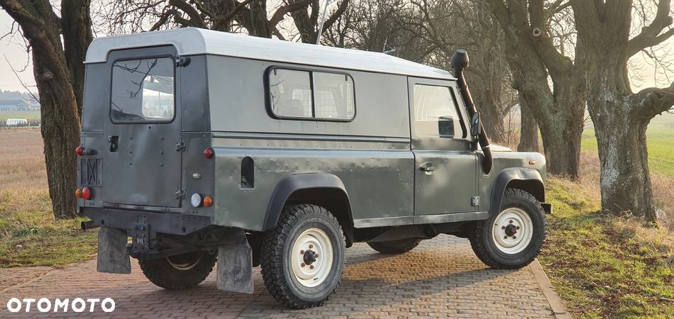 Land Rover Defender 110 2.5 TDI - 21