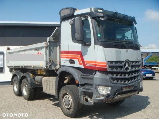 Mercedes-Benz Arocs 3336 6X6 Meiller - 2