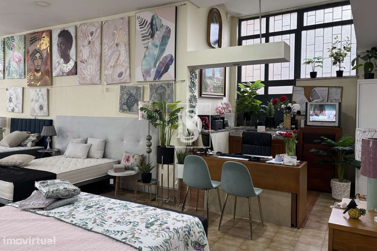 Espaço comercial com 598m2 no centro de Viseu-6