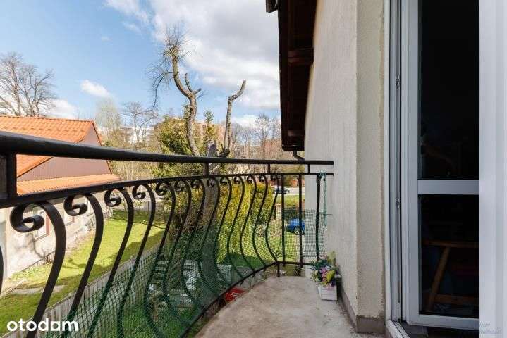 Nowoczesny apartament w budynku czterolokalowym-10