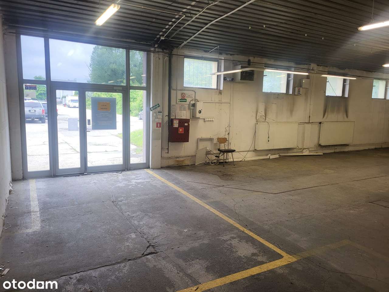 Magazyn, Duży plac, Bezpiecznie, Netto 5500 PLN/m-c, Obsługa magazynu - Pełny obrazek: 5/5