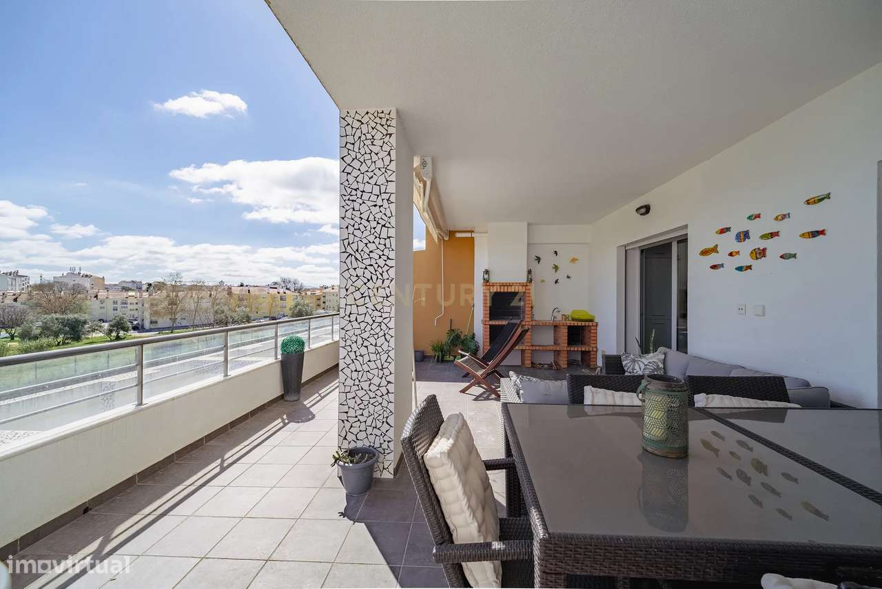 Apartamento T2 Duplex com terraço em condomínio privado-31