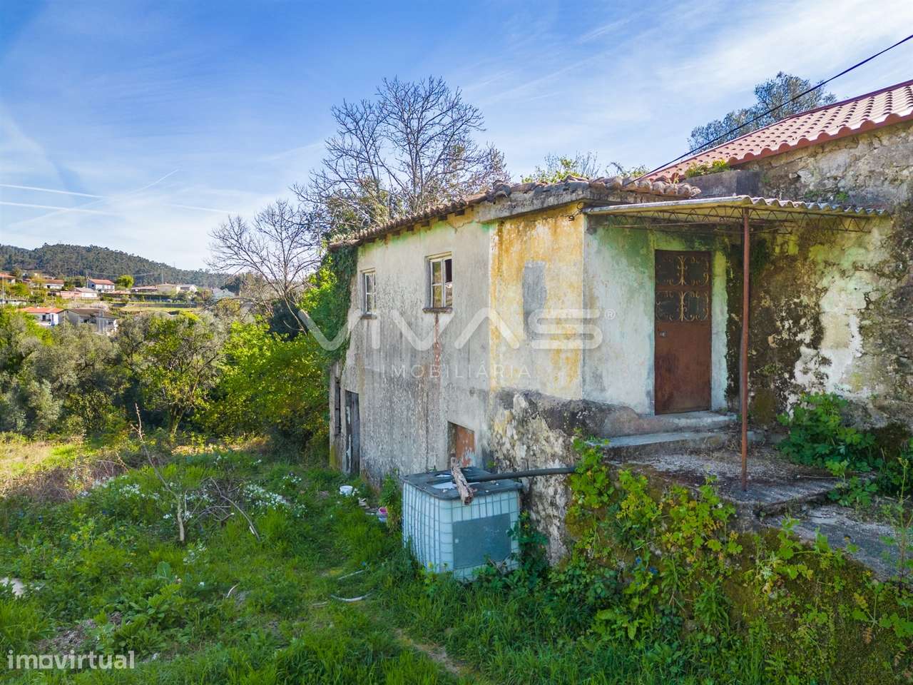 Moradia para Restaurar T0 Venda em Esqueiros, Nevogilde e Travassós,Vi - Grande imagem: 4/16