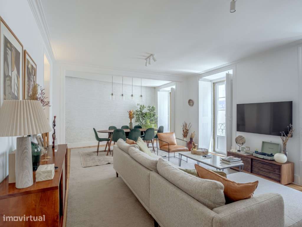 Apartamento T3 de charme com estacionamento junto à Avenida da Libe... - Grande imagem: 4/26