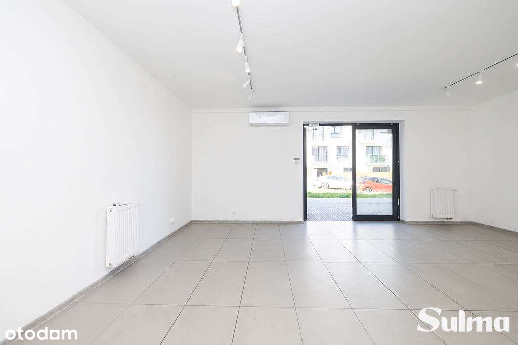 Odnowiony lokal usługowy w Skawinie - Pełny obrazek: 4/12