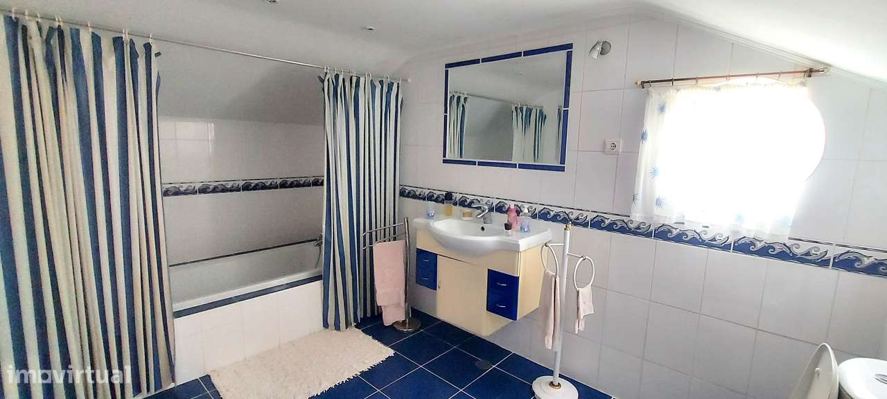 PINHAL NOVO - T3 Quintinha com Moradia e Piscina-31