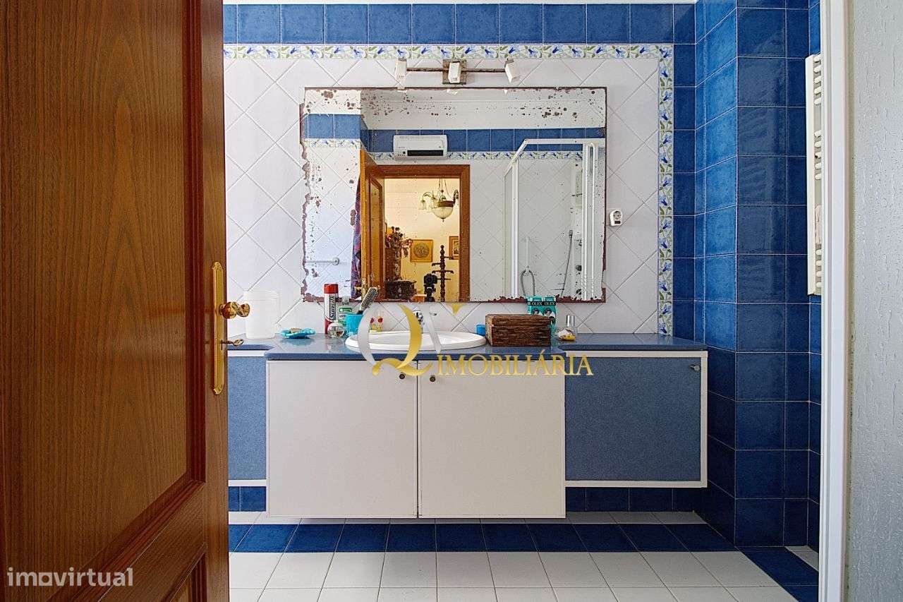 Excelente Moradia V4 para venda sita nos Jardins da Parede-40