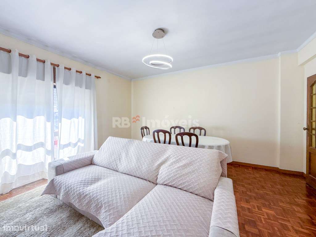 Apartamento T4 com Garagem - Grande imagem: 3/34