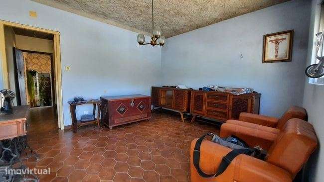 Moradia T3 com 2 Garagens, Terreno e Vista Panorâmica na zona de Br... - Grande imagem: 4/12