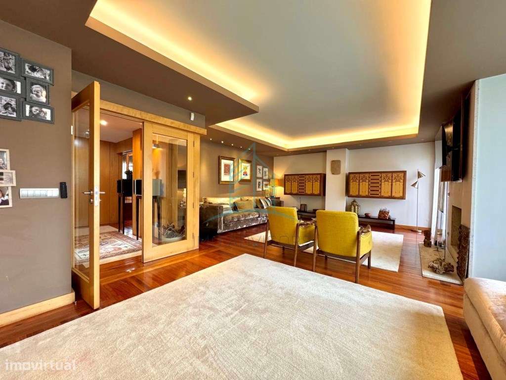 Moradia T4 com Piscina na cobertura-6