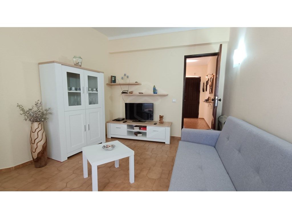 Apartamento T1+1 em Montechoro, Albufeira, Algarve