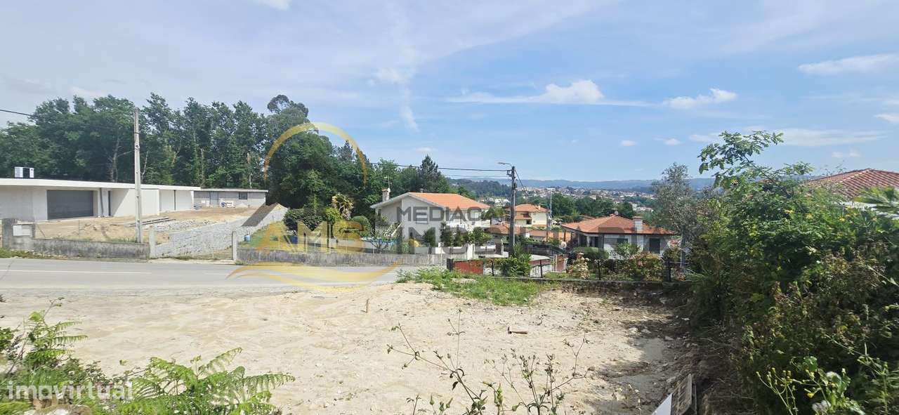 TERRENO DE CONSTRUÇÃO-12