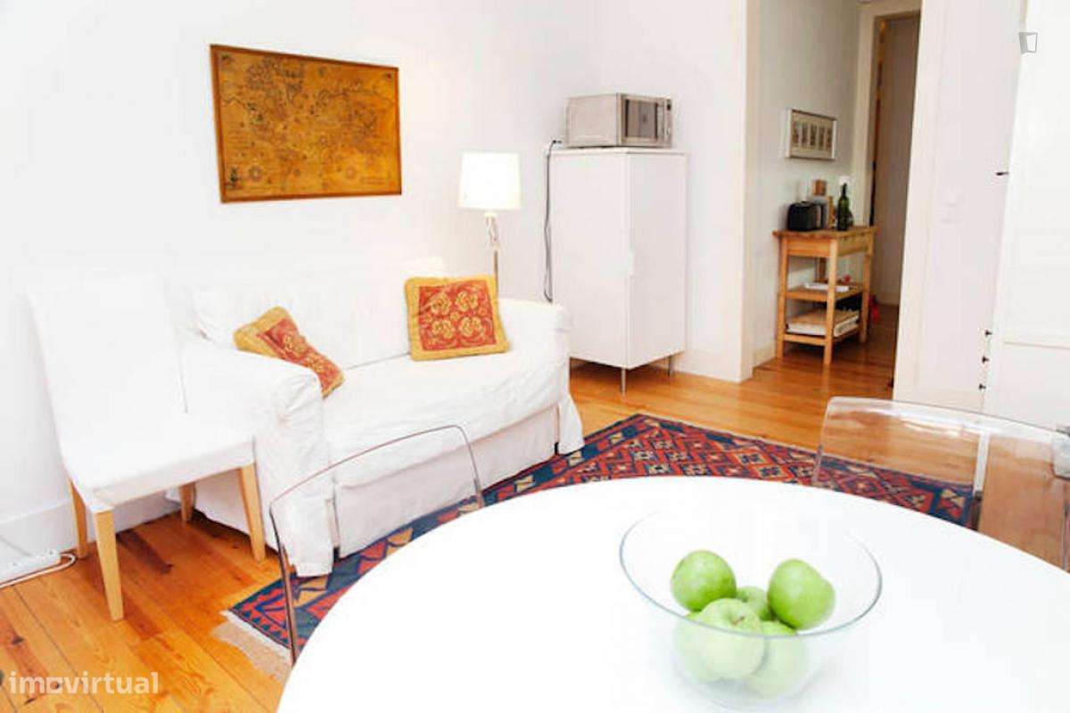 Apartamento com 2 quartos - localizado em Mouraria Lisbon - Grande imagem: 4/10