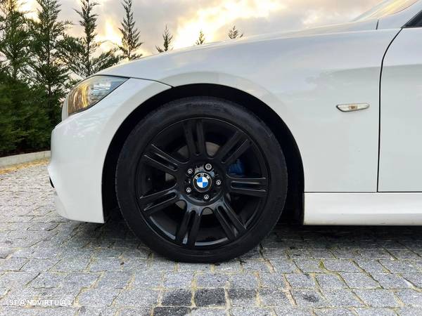 BMW 318 d Pack M - 6